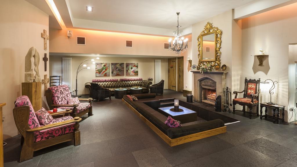 Glenskirlie Castle Hotel Banknock Εξωτερικό φωτογραφία